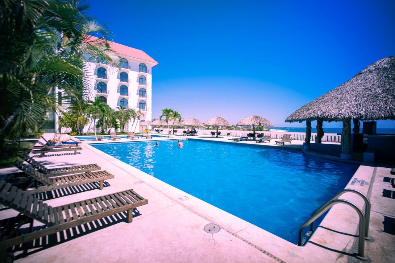 Hotel Caracol Plaza Puerto Escondido  Exterior photo