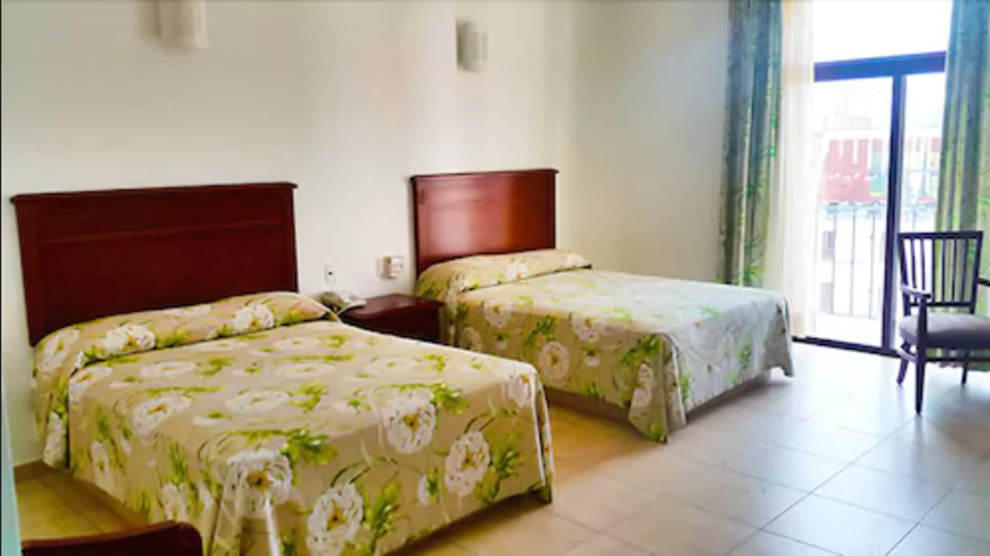 Hotel Caracol Plaza Puerto Escondido  Exterior photo
