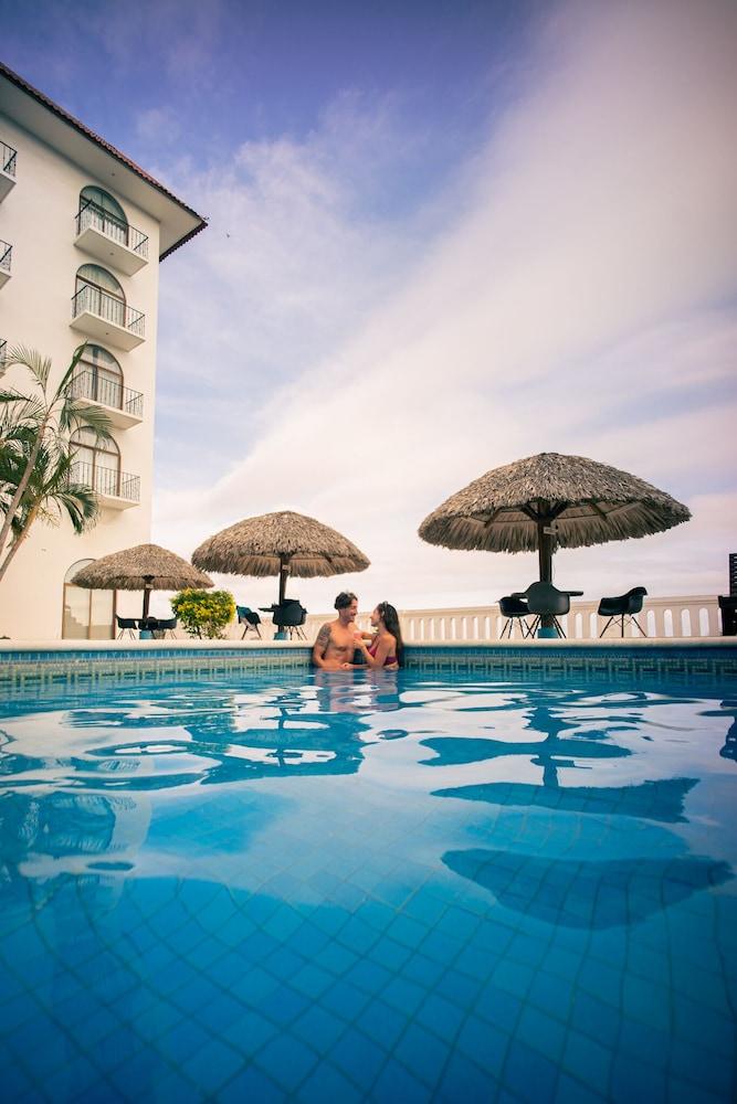 Hotel Caracol Plaza Puerto Escondido  Exterior photo