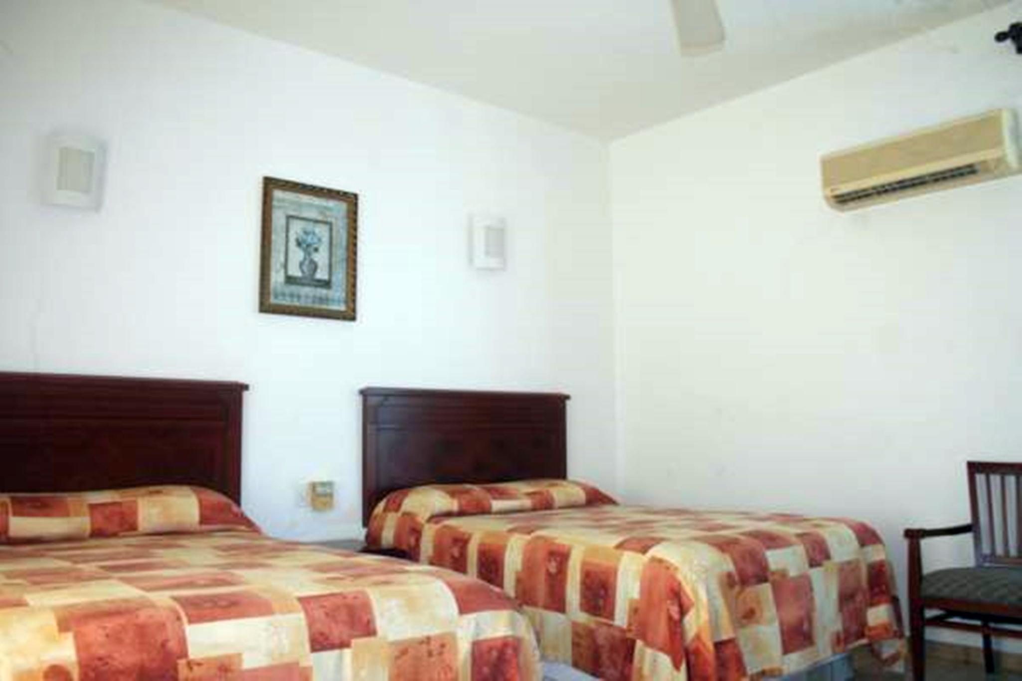 Hotel Caracol Plaza Puerto Escondido  Exterior photo