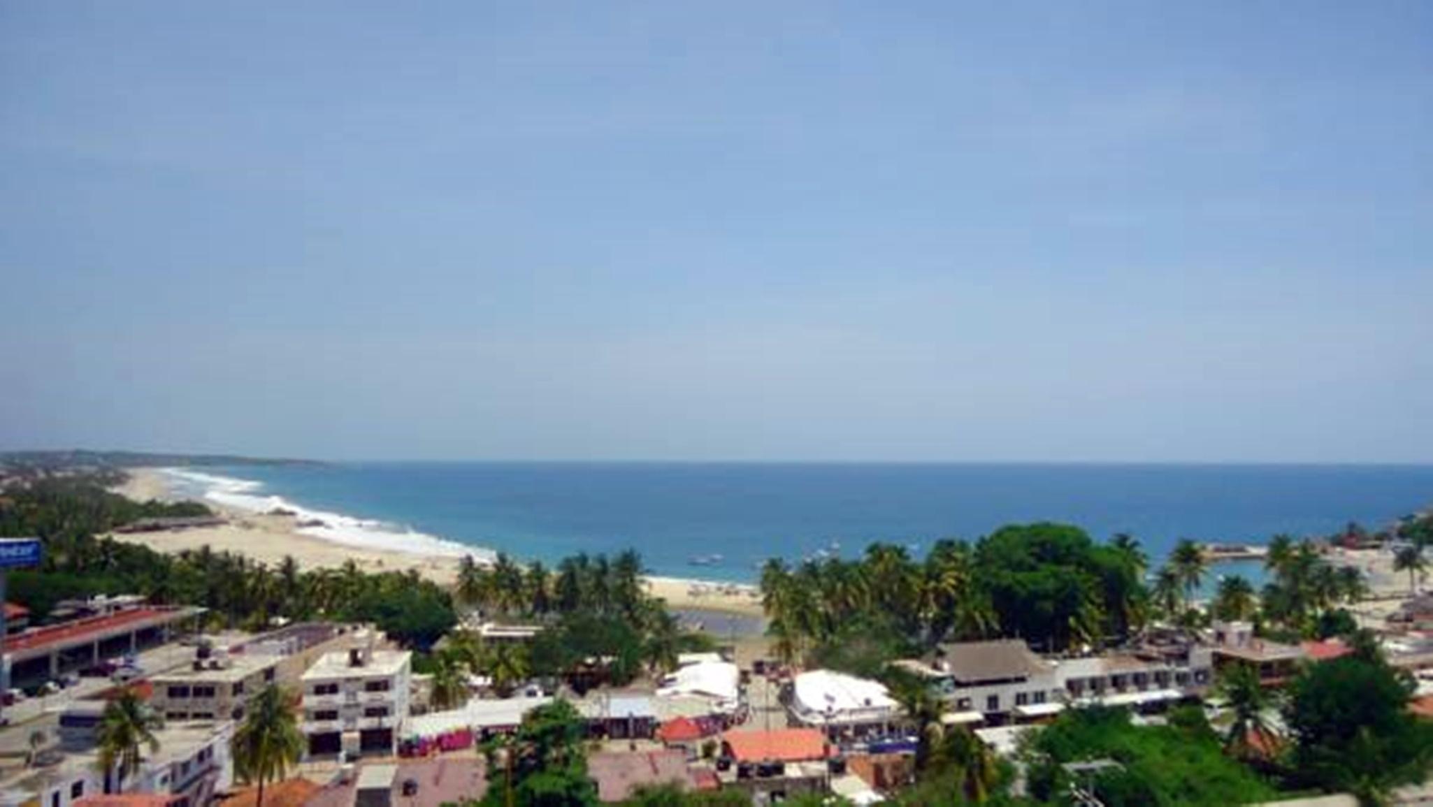 Hotel Caracol Plaza Puerto Escondido  Exterior photo