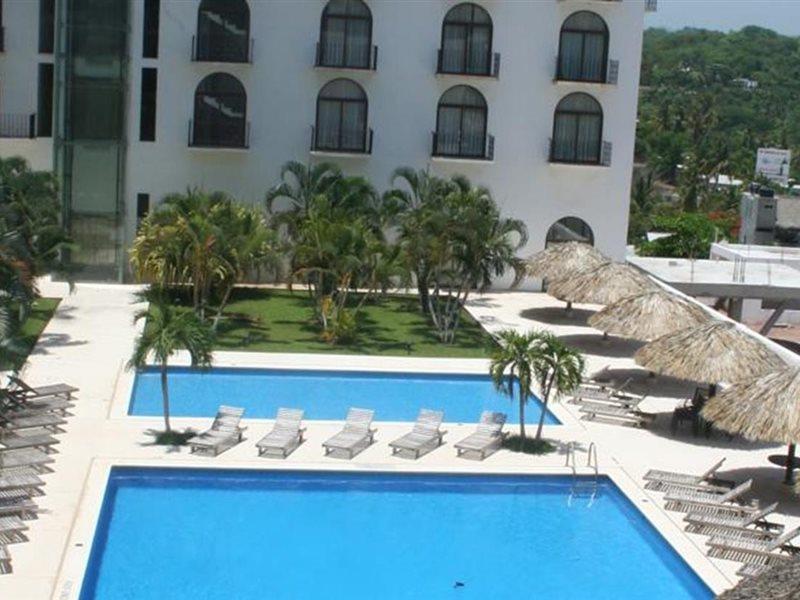 Hotel Caracol Plaza Puerto Escondido  Exterior photo