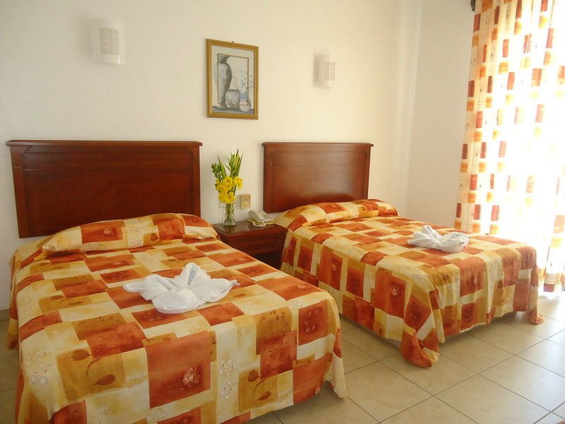 Hotel Caracol Plaza Puerto Escondido  Exterior photo