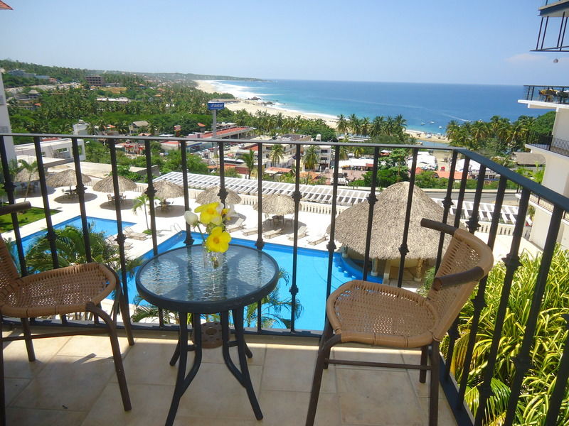 Hotel Caracol Plaza Puerto Escondido  Exterior photo